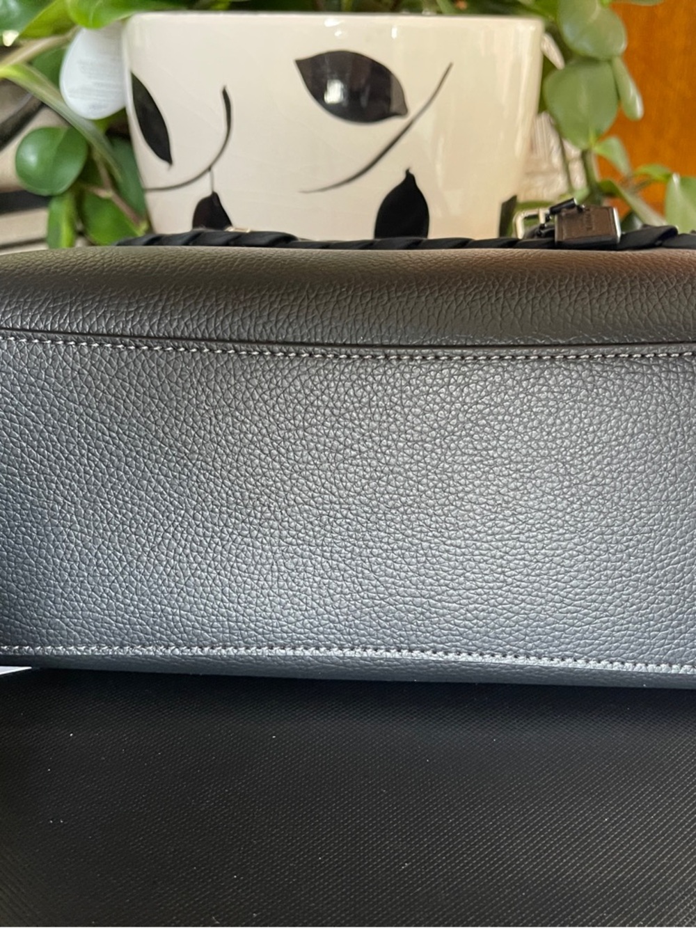 NWT Coach Black Mollie 25 Tote with Chain Strap and Matching Wallet - Picture 6 of 13